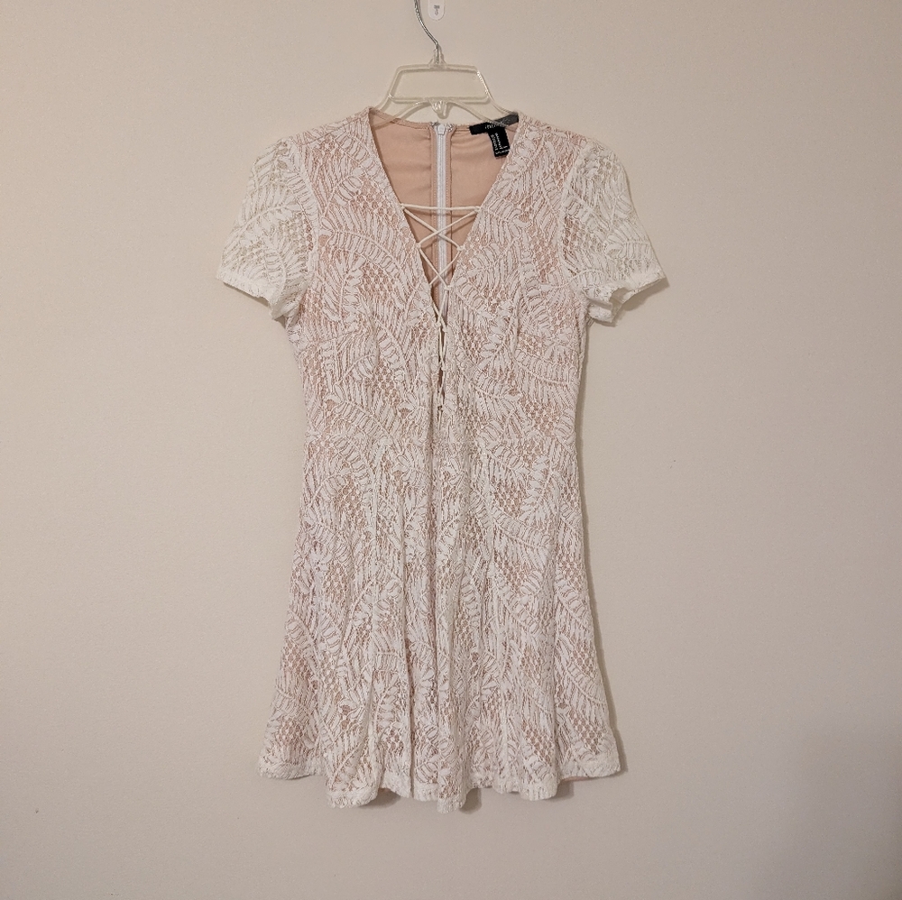 Forever21 Lace Dress Size M
